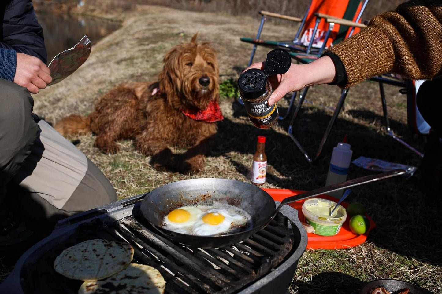 PK Grills Portable Charcoal Grill and Smoker with Lid, Mini Grill, Cast Iron Cooking Grate, Aluminum Outdoor Smoker, Barbecue Grill for Camping, Backyard Grilling, Park, Tailgating, Grey